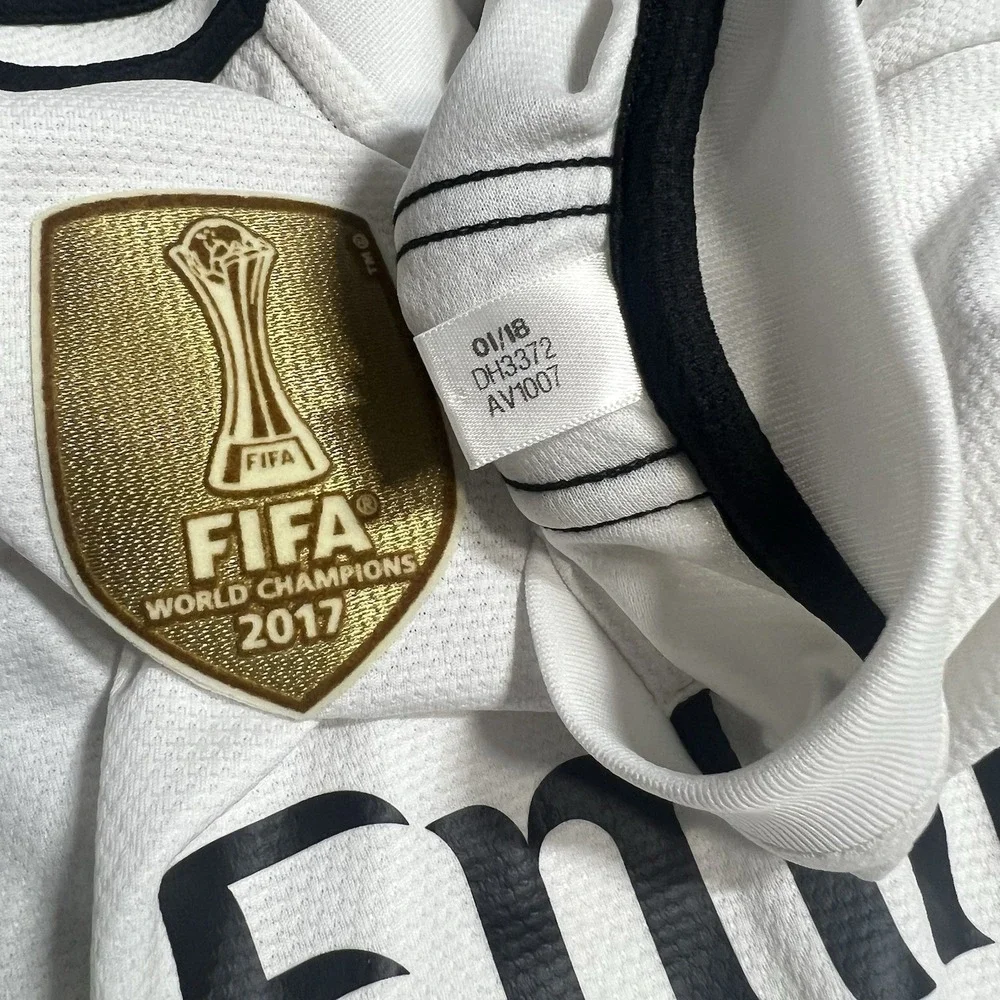 Real Madrid ADIDAS 2018/19 Home Luka Modric Large Soccer Jersey La Liga FIFA